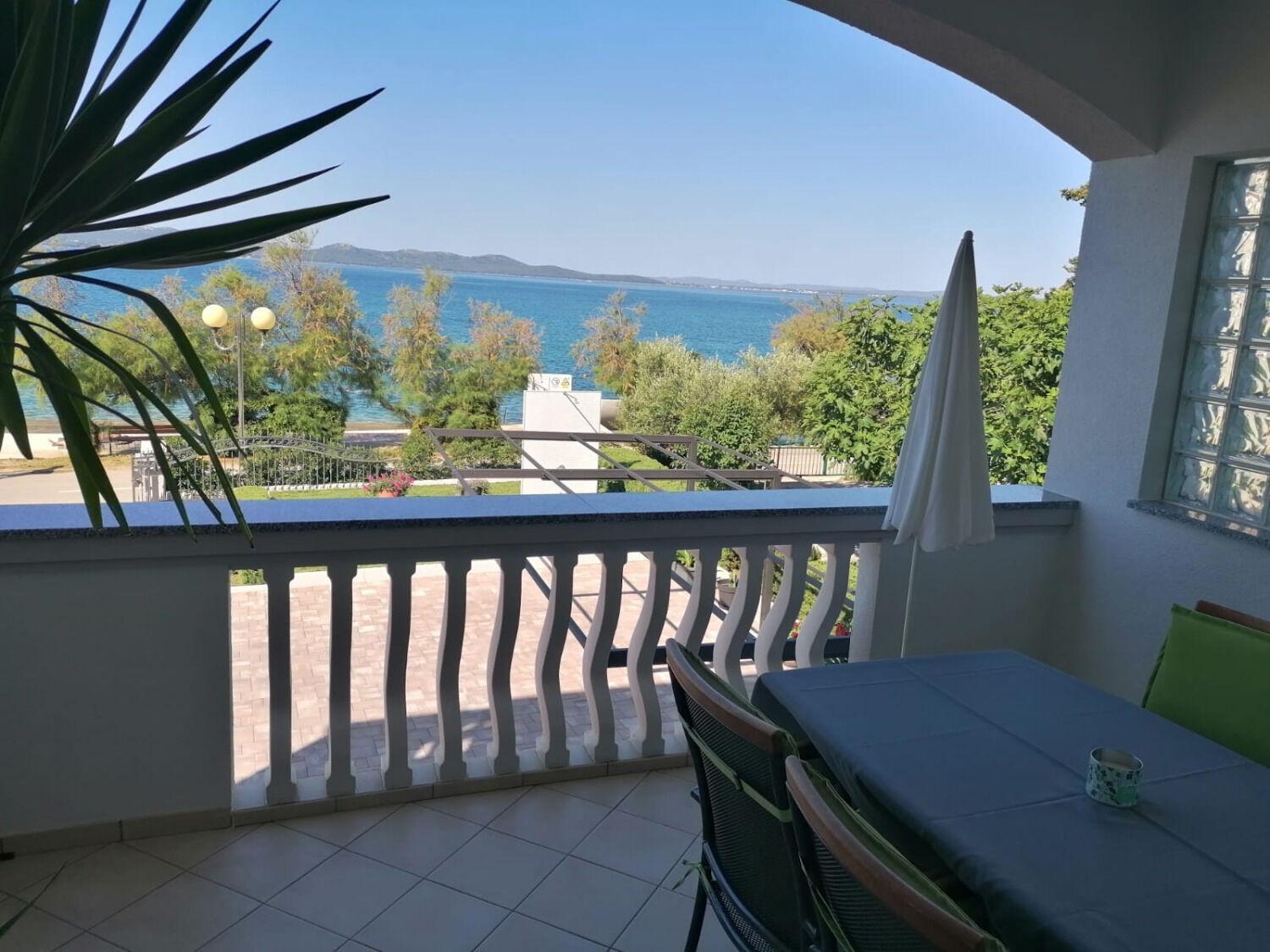 Apartments Petin Zadar Exterior photo